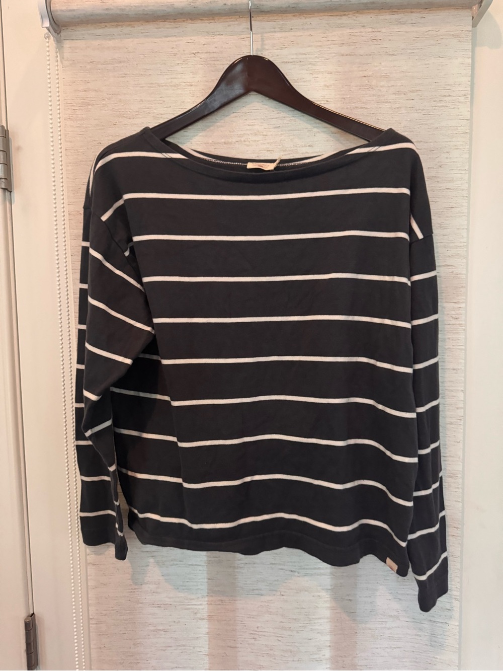Faherty Women’s Striped Boatneck Long Sleeve Tee